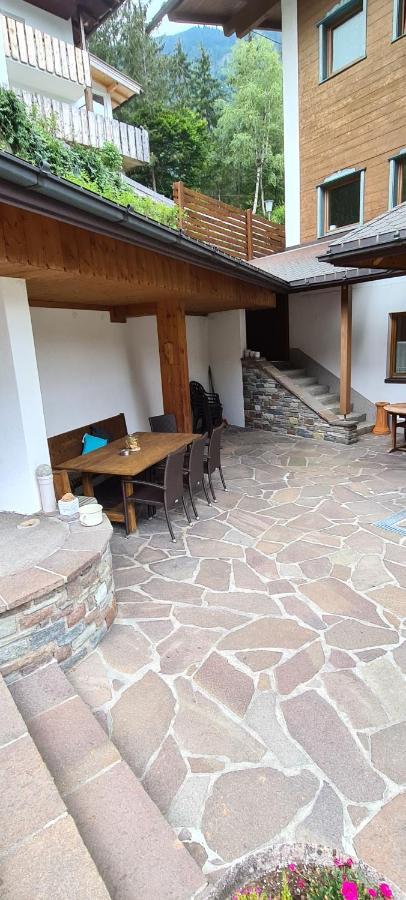 Haus Tuxerklamm Apartment Финкенберг Екстериор снимка