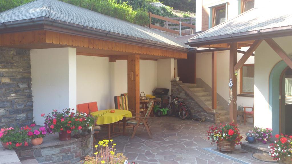 Haus Tuxerklamm Apartment Финкенберг Екстериор снимка