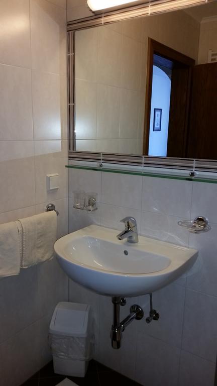 Haus Tuxerklamm Apartment Финкенберг Стая снимка