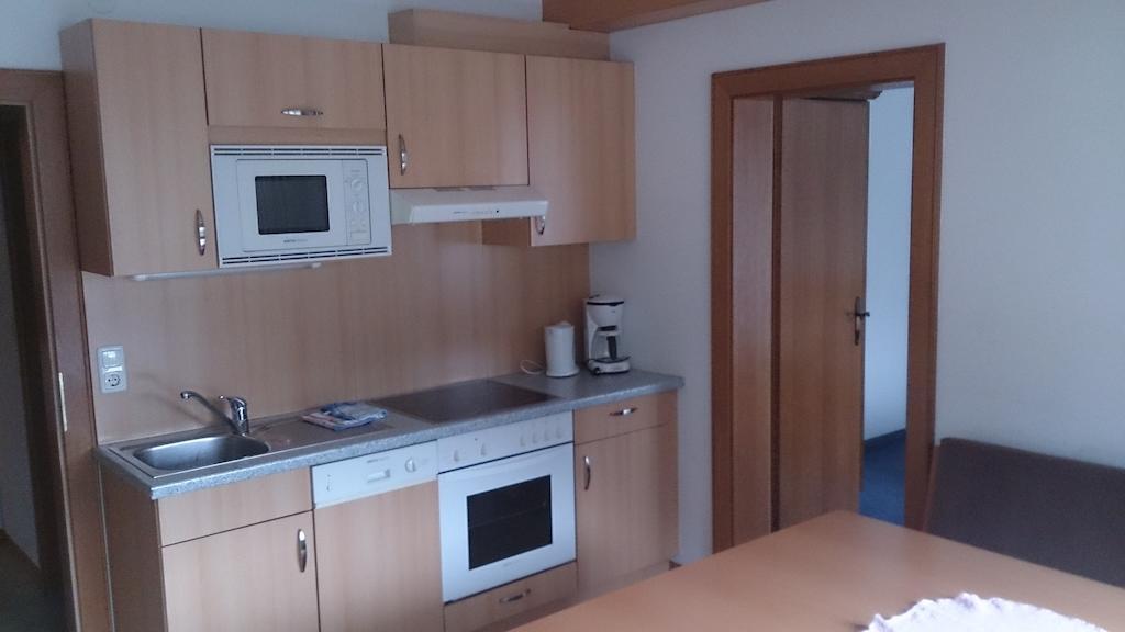 Haus Tuxerklamm Apartment Финкенберг Екстериор снимка