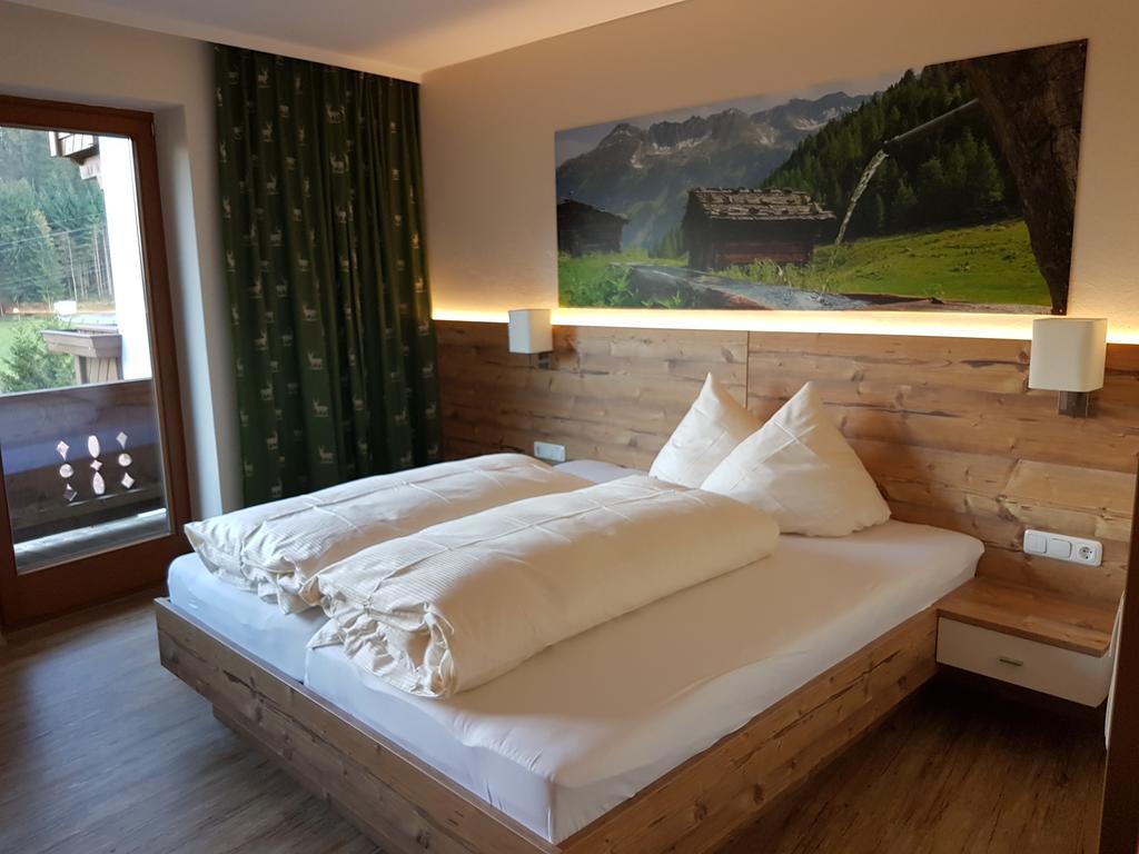 Haus Tuxerklamm Apartment Финкенберг Екстериор снимка